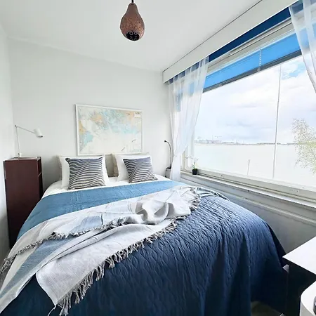 Meets Sea - Waterfront Center Apartment Helsinki